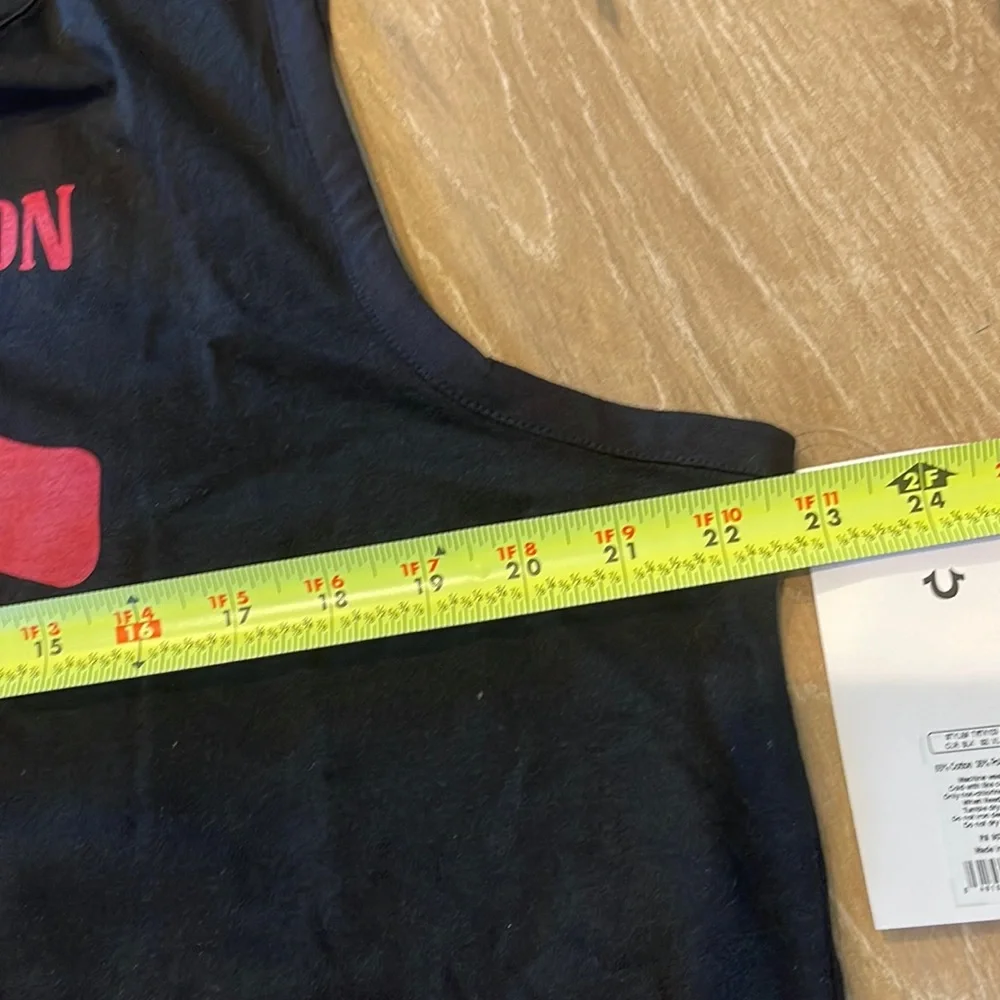 XL True Religion Sleeveless Black/Red Tank Top Size XL